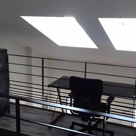 9 Pers 160 M² +Jardin- 10Mn Nantes -30Mn Mer Bouguenais Εξωτερικό φωτογραφία