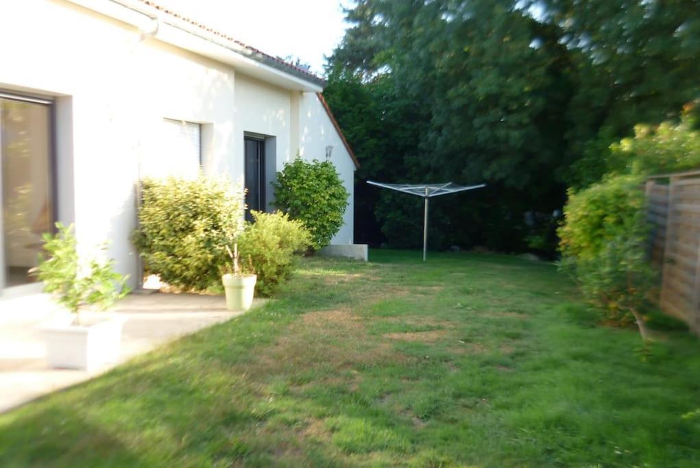 9 Pers 160 M² +Jardin- 10Mn Nantes -30Mn Mer Bouguenais Εξωτερικό φωτογραφία